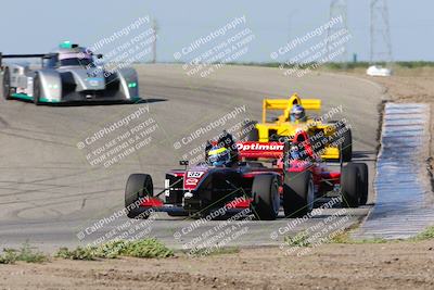 media/Apr-30-2022-CalClub SCCA (Sat) [[98b58ad398]]/Group 6/Race (Outside Grapevine)/